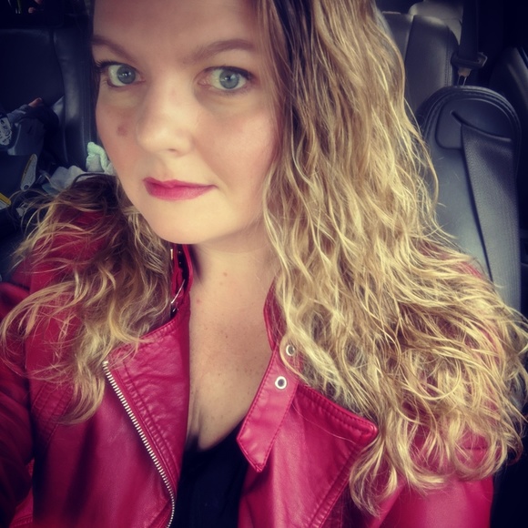 Meet Your Posher- Bundle and Save! 😊 - Picture 2 of 6